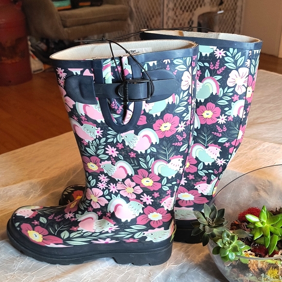 COPY - NWT, Western Chief Rain/Casual Boots (Waterproof) - Picture 3 of 11